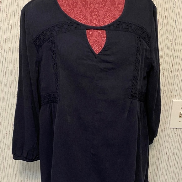 Women's SZ Large Crown & Ivey Navy Dress Eyelet trimmed bottom & Latern Sleeves - Picture 6 of 8